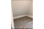 Dachgeschoßwohnung Sankt Augustin - 4 Zimmer, 65 m&sup2;, 950&euro; | Angebot:25209740