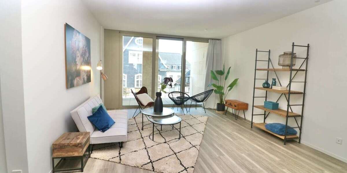 Etagenwohnung Solingen - 2 Zimmer, 105 m&sup2;, 1.049&euro; | Angebot:24699242