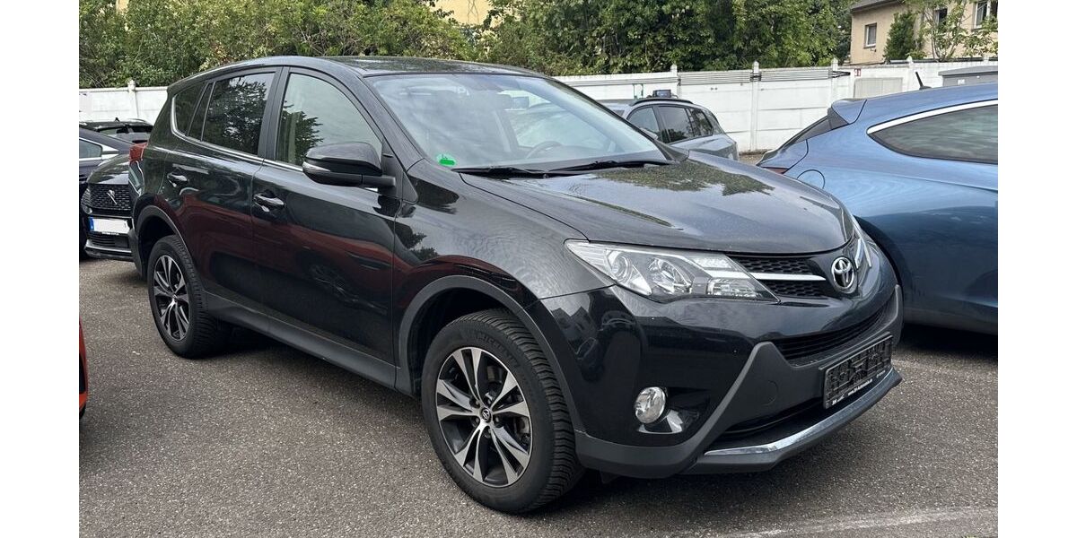 Toyota RAV 4 108.289 km 16.900 &euro; Köln 51103