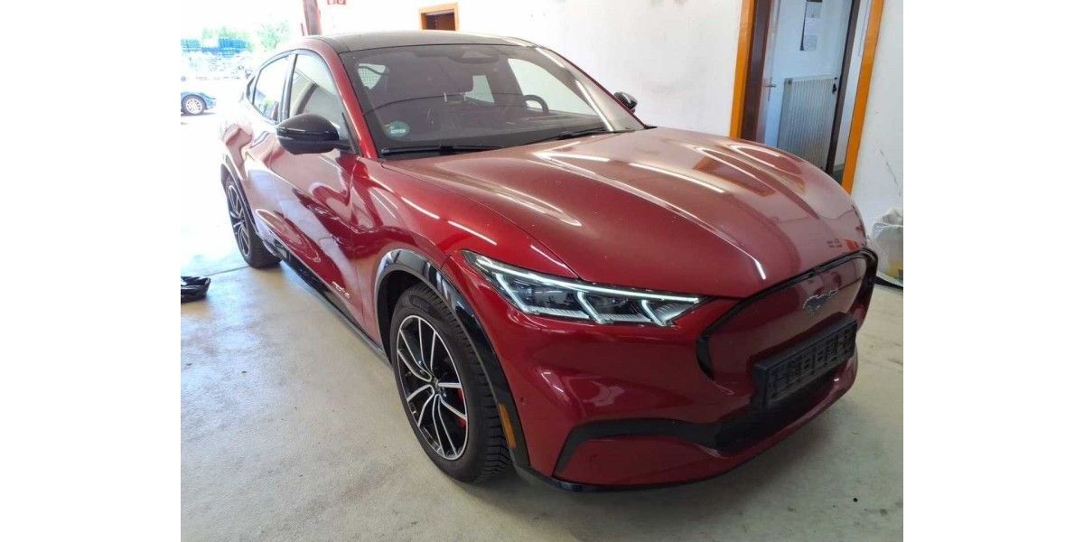 Ford Andere 93.452 km 28.900 &euro; Hennef 53773
