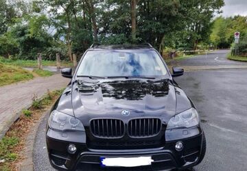 BMW X5 275.000 km 9.999 &euro; Köln 51109