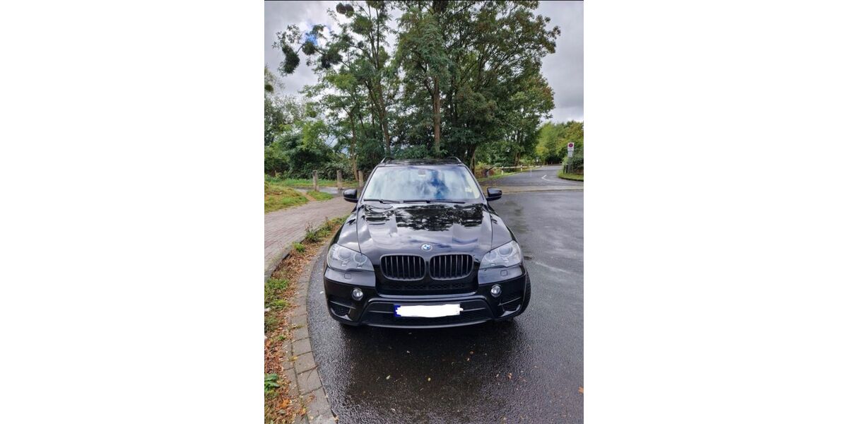 BMW X5 275.000 km 9.999 &euro; Köln 51109