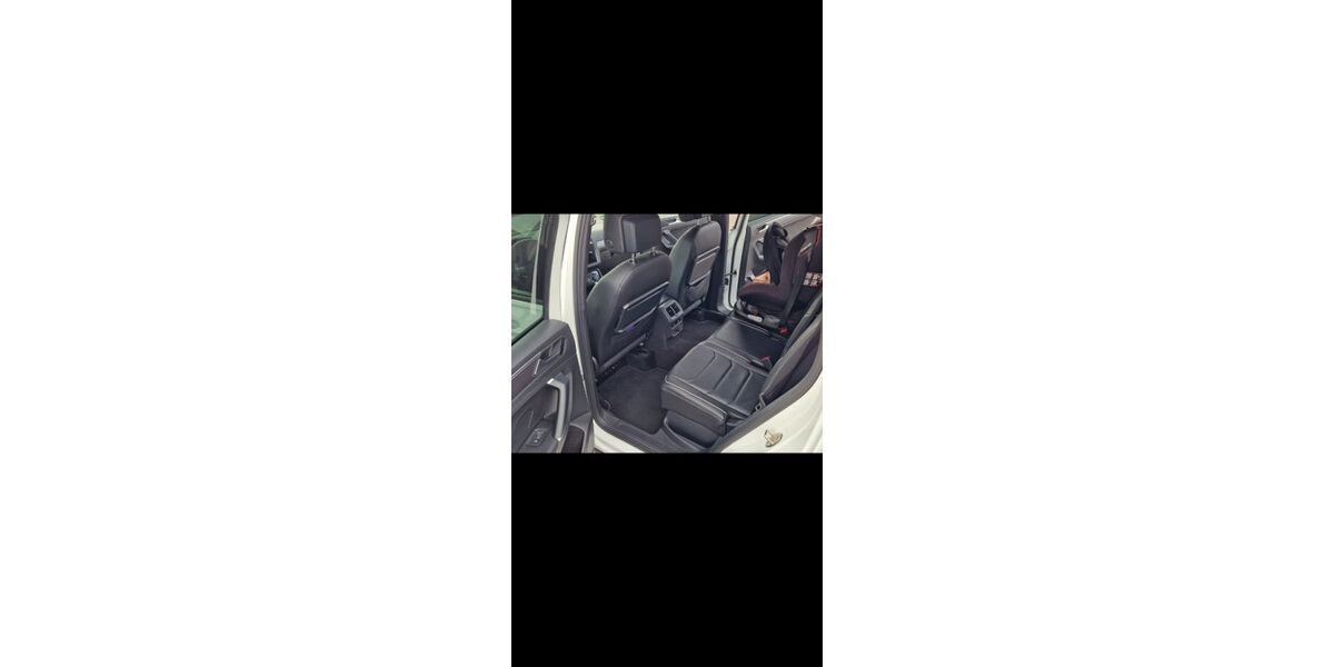 VW Tiguan 175.900 km 21.000 &euro; Köln 51109