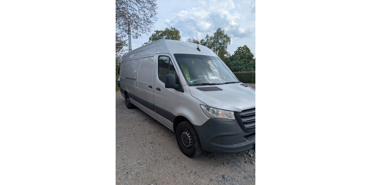 Mercedes-Benz Sprinter 174.000 km 26.000 &euro; Köln 50827