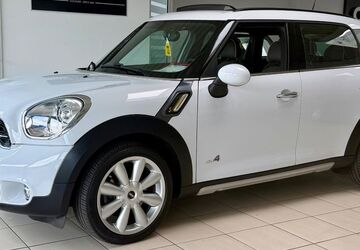 Mini Countryman S (Cooper) 94.500 km 10.990 &euro; Köln 51067