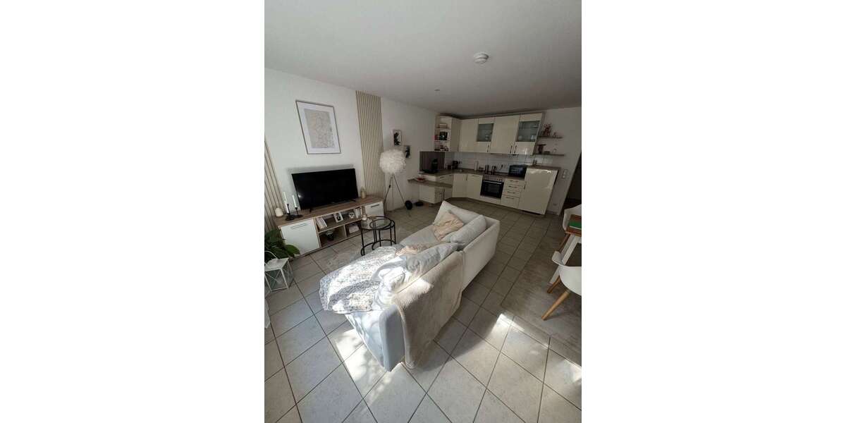 Etagenwohnung Köln Flittard - 2 Zimmer, 53 m&sup2;, 555&euro; | Angebot:27304641