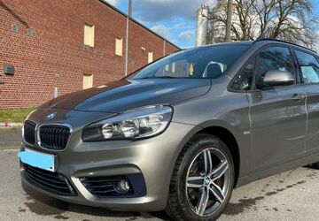 BMW 216 Active Tourer 227.000 km 6.890 &euro; köln 50733