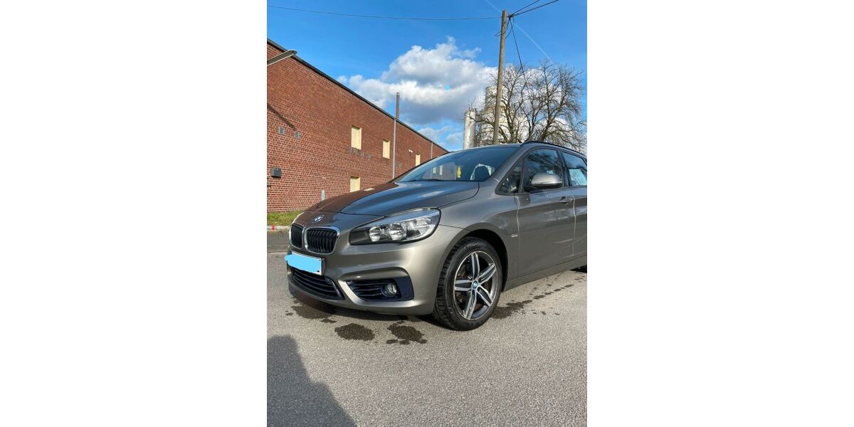 BMW 216 Active Tourer 227.000 km 6.890 &euro; köln 50733