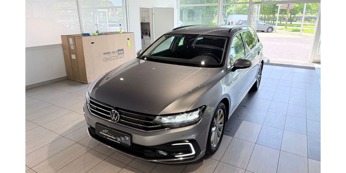 VW Passat Variant 156.000 km 14.950 &euro; Köln 51103