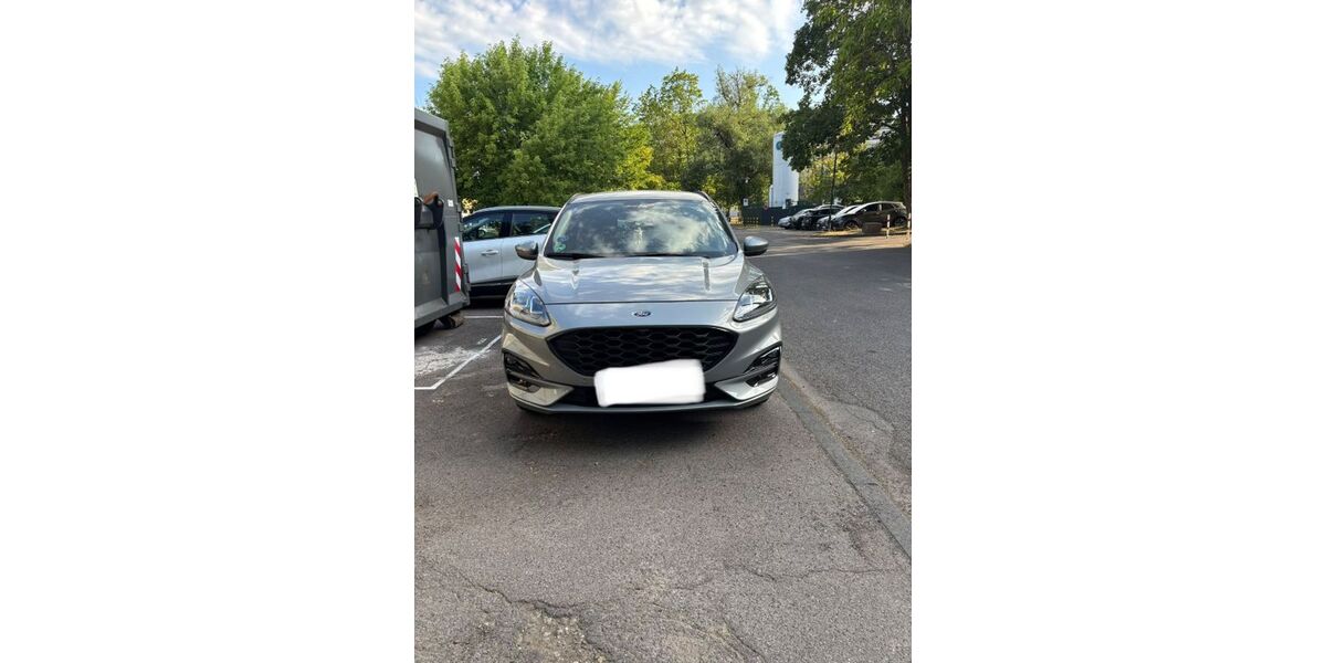 Ford Kuga 62.086 km 17.000 &euro; Köln 51067