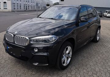 BMW X5 98.000 km 27.500 &euro; Köln 51107