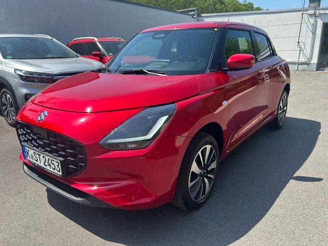 Suzuki Swift 17.004 km 16.950 &euro; Köln 50735