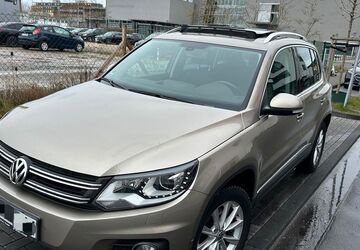 VW Tiguan 120.000 km 9.600 &euro; köln 50739