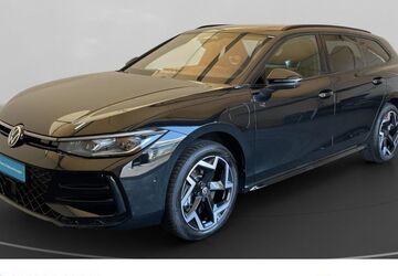 VW Passat 13.471 km 45.520 &euro; Köln 50823