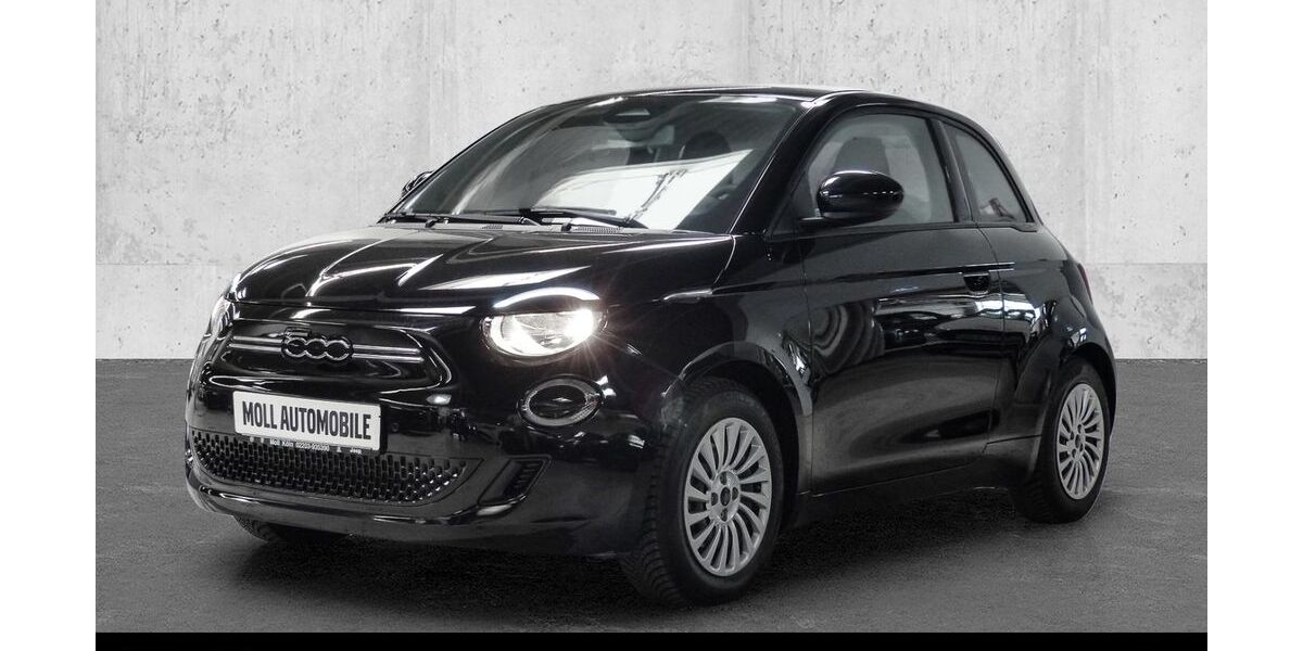 Fiat 500e 12.123 km 22.850 &euro; Köln 50825