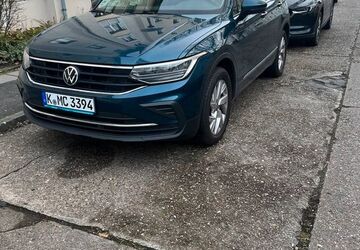 VW Tiguan 149.000 km 22.900 &euro; Köln 51149