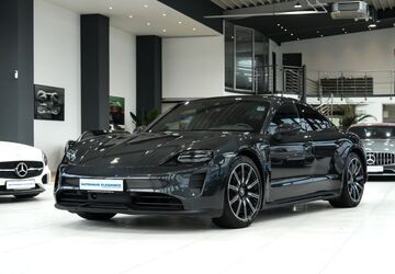 Porsche Taycan 9.172 km 68.980 &euro; Köln 51147