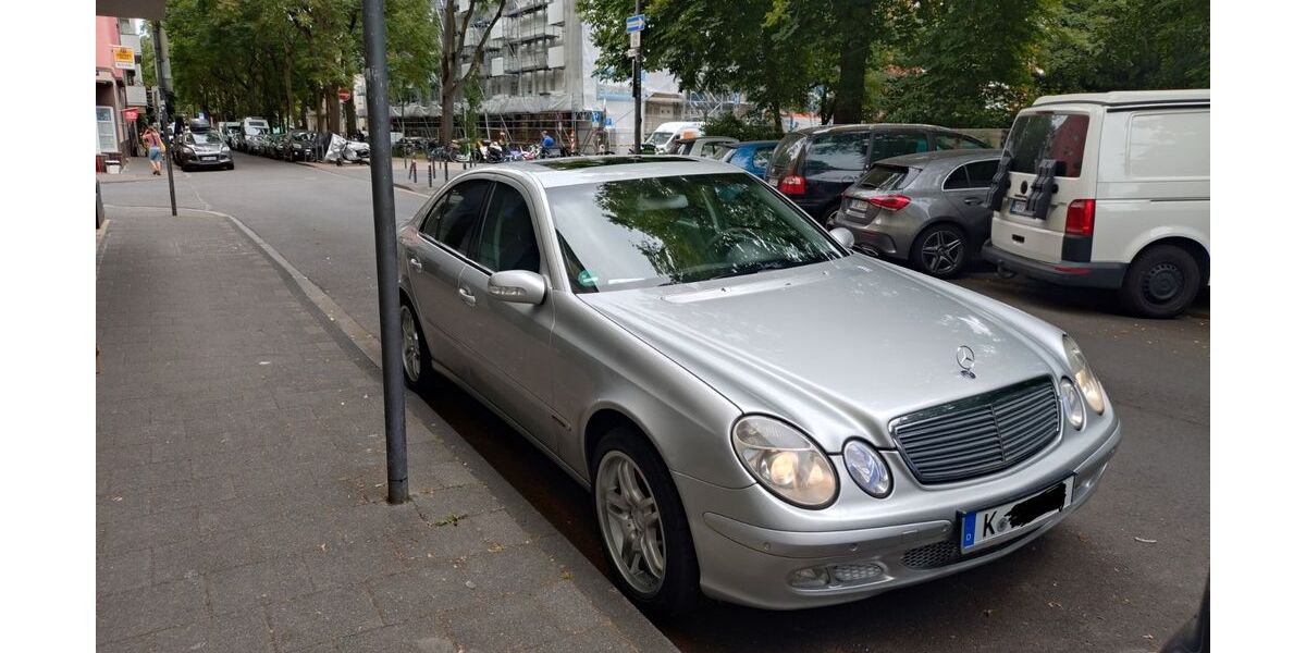 Mercedes-Benz E 220 423.000 km 3.999 &euro; Köln 50678