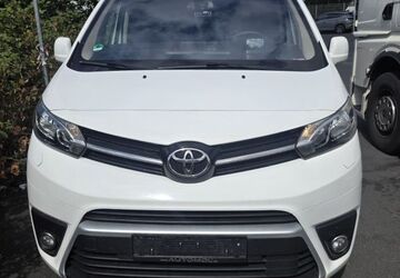 Toyota Proace (Verso) 165.000 km 22.999 &euro; Köln 51063