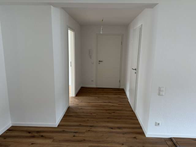 Etagenwohnung Brühl - 4 Zimmer, 96 m&sup2;, 1.340&euro; | Angebot:27162105