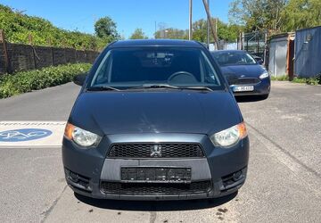 Mitsubishi Colt 80.000 km 4.600 &euro; Köln 50739