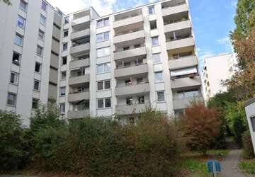 Wohnung Köln Kalk - 4 Zimmer, 92 m&sup2;, 1.350&euro; | Angebot:27327879