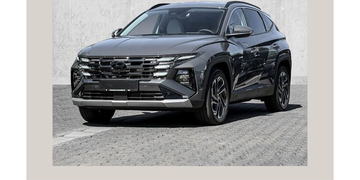 Hyundai TUCSON 2.815 km 41.990 &euro; Köln 50739