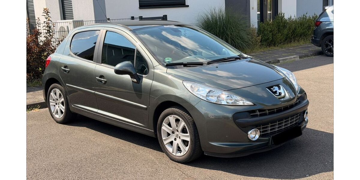 Peugeot 207 99.960 km 4.500 &euro; Leverkusen 51377