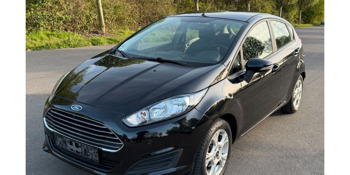 Ford Fiesta 106.000 km 5.199 &euro; Ehrenfeld 50825