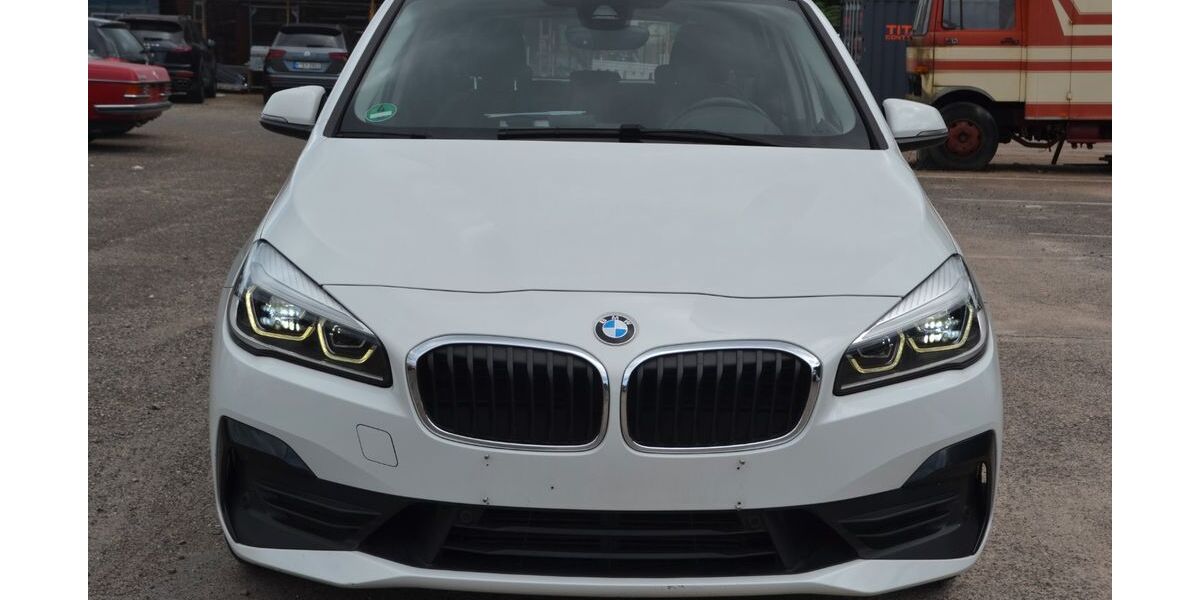 BMW 218 Active Tourer 130.000 km 7.970 &euro; köln 50969