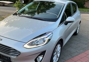 Ford Fiesta 150.000 km 6.590 &euro; koeln 51105
