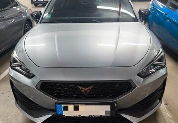 Cupra Leon 47.000 km 24.800 &euro; Köln 50825