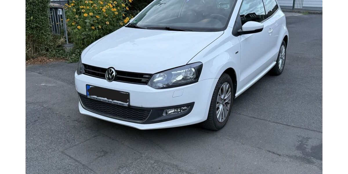 VW Polo 111.000 km 6.990 &euro; Brühl 50321