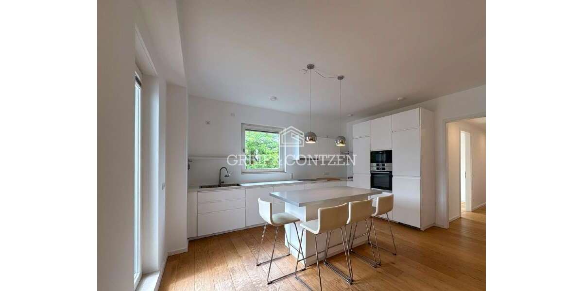 Etagenwohnung Köln Rodenkirchen - 4 Zimmer, 128 m&sup2;, 2.540&euro; | Angebot:26859294