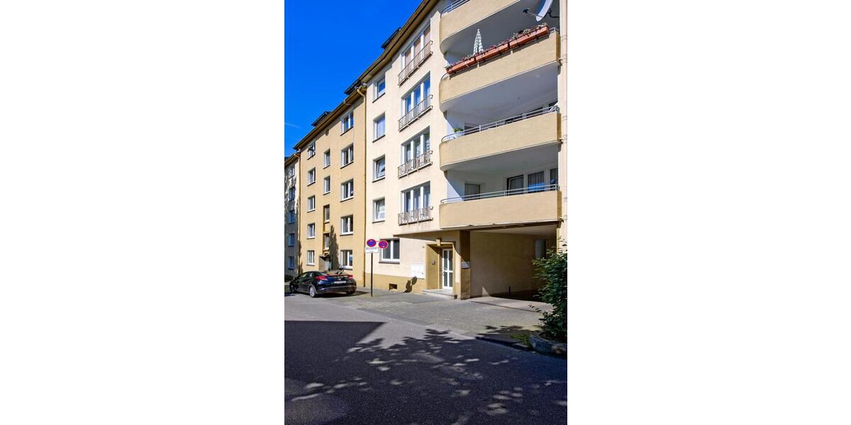 Dachgeschoßwohnung Solingen Mitte - 3 Zimmer, 69 m&sup2;, 679&euro; | Angebot:26254342