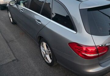 Mercedes-Benz C 180 192.500 km 11.950 &euro; Köln 51147