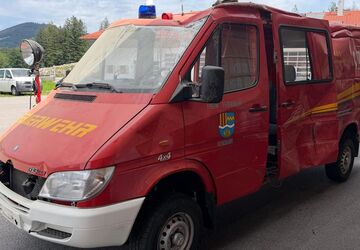 Mercedes-Benz Sprinter 28.617 km 11.900 &euro; Bonn 53177
