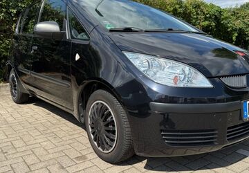 Mitsubishi Colt 163.800 km 2.100 &euro; Köln 50858