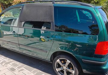 VW Sharan 129.000 km 3.800 &euro; Brühl 50321