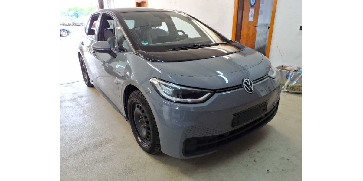 VW ID.3 57.178 km 22.940 &euro; Hennef 53773