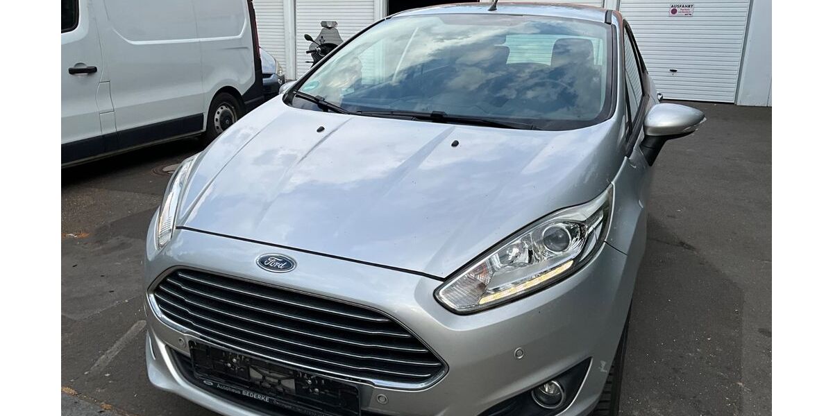 Ford Fiesta 145.000 km 4.390 &euro; koeln 51105