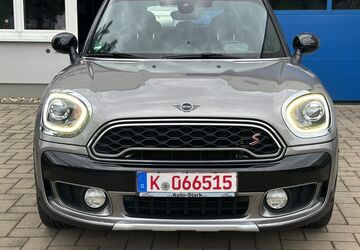 Mini Countryman SE (Cooper) 130.000 km 12.999 &euro; Köln 50739