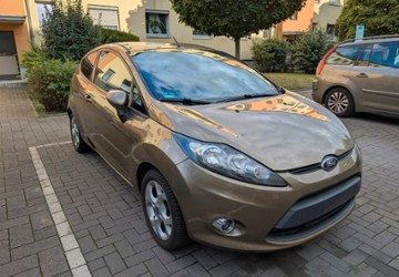 Ford Fiesta 174.000 km 2.800 &euro; Köln 50829