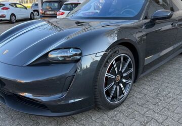 Porsche Taycan 72.827 km 55.990 &euro; Köln 50767