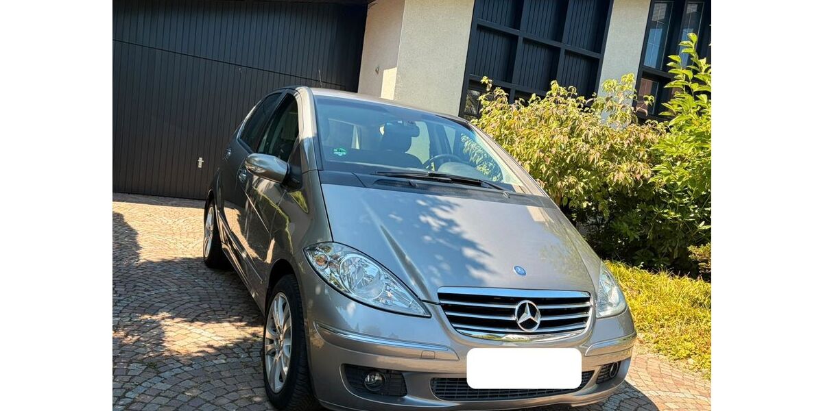 Mercedes-Benz A 170 64.000 km 5.990 &euro; Köln 50670