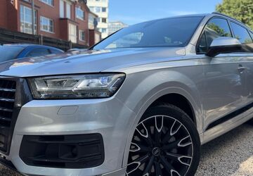 Audi Q7 265.000 km 18.950 &euro; Köln 50674