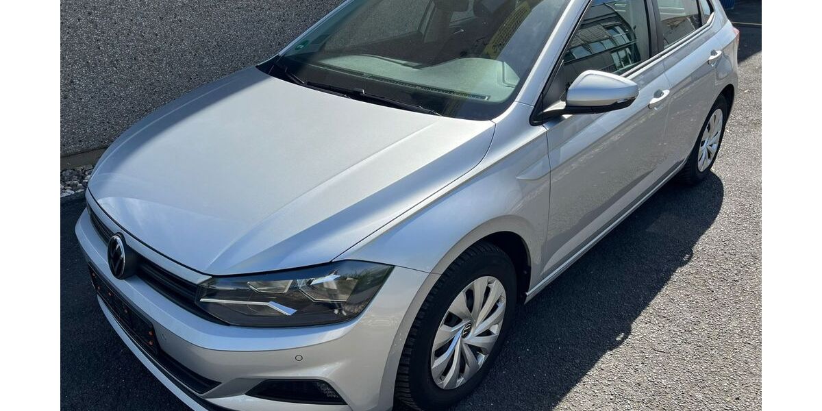 VW Polo 125.000 km 9.890 &euro; Köln 50739