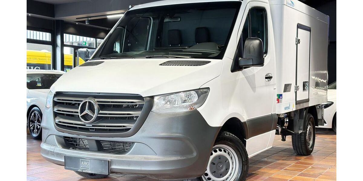 Mercedes-Benz Sprinter 472.212 km 14.900 &euro; Bonn 53177