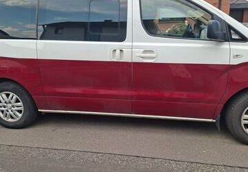 Hyundai H-1 Starex 146.000 km 21.000 &euro; Köln 51145