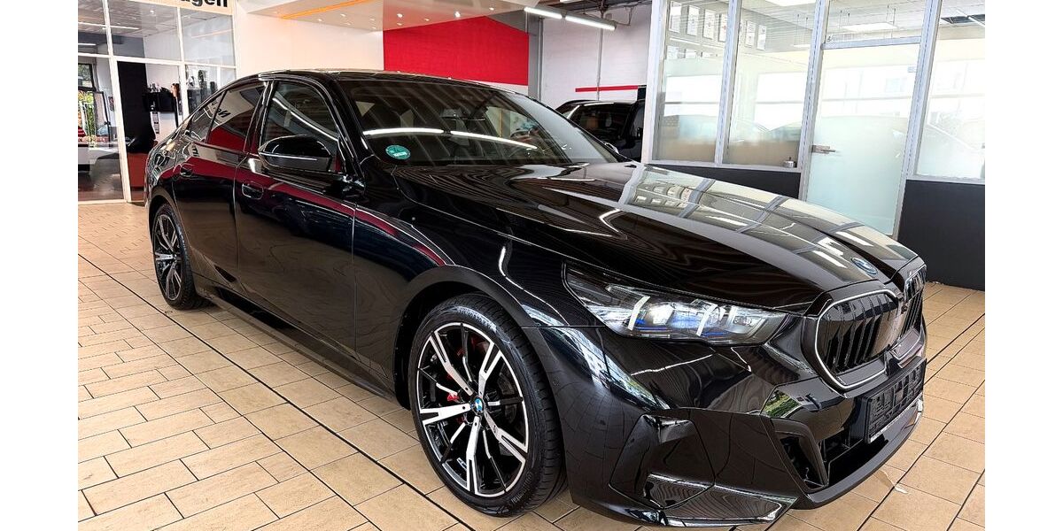 BMW i5 6.950 km 69.850 &euro; Köln 50739